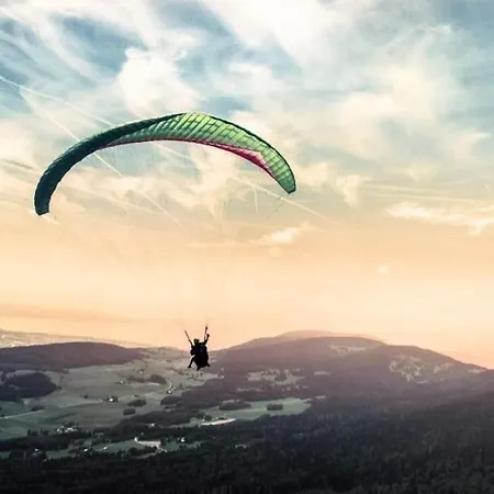 Les Gourgs Blancs - Val Louron, Vue Sur Pistes * Génos
