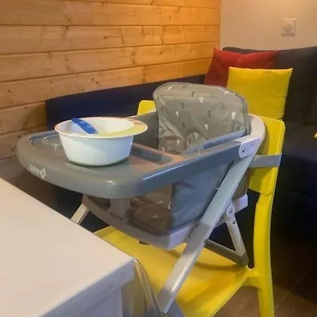 Les Gourgs Blancs - Val Louron, Vue Sur Pistes * Génos