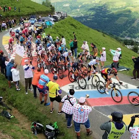 Hotel Les Gourgs Blancs - Val Louron, Vue Sur Pistes *
